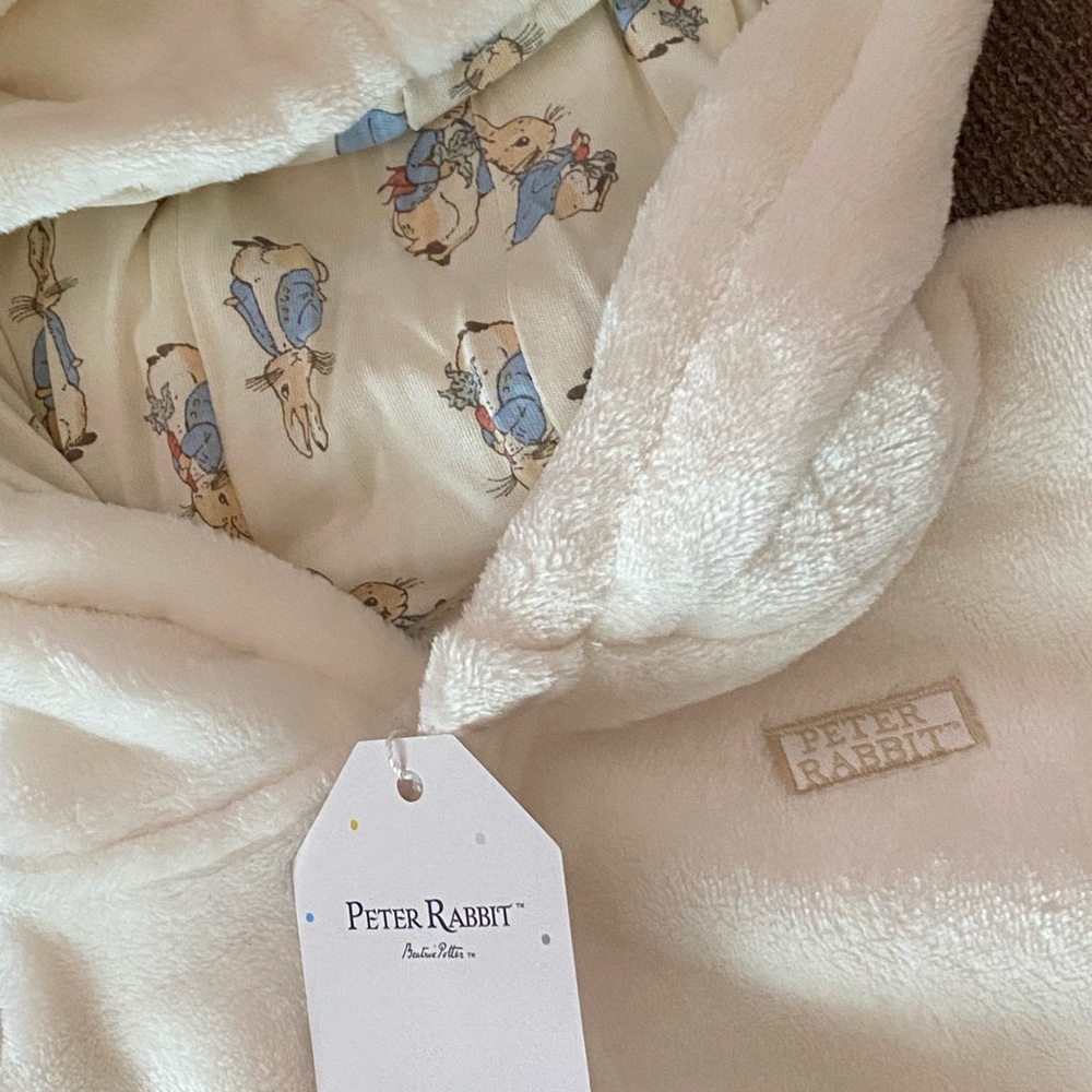 Peter Rabbit Kids Cream Pajama Robe - Picture 3 of 4
